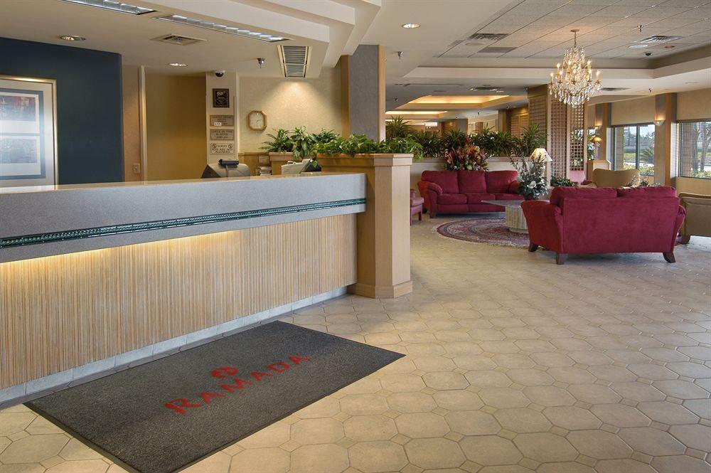 North Villa Inn Spring Interieur foto